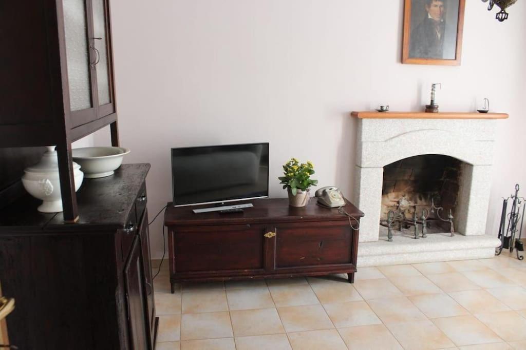 La Casa Nel Prunent Trontano Kültér fotó